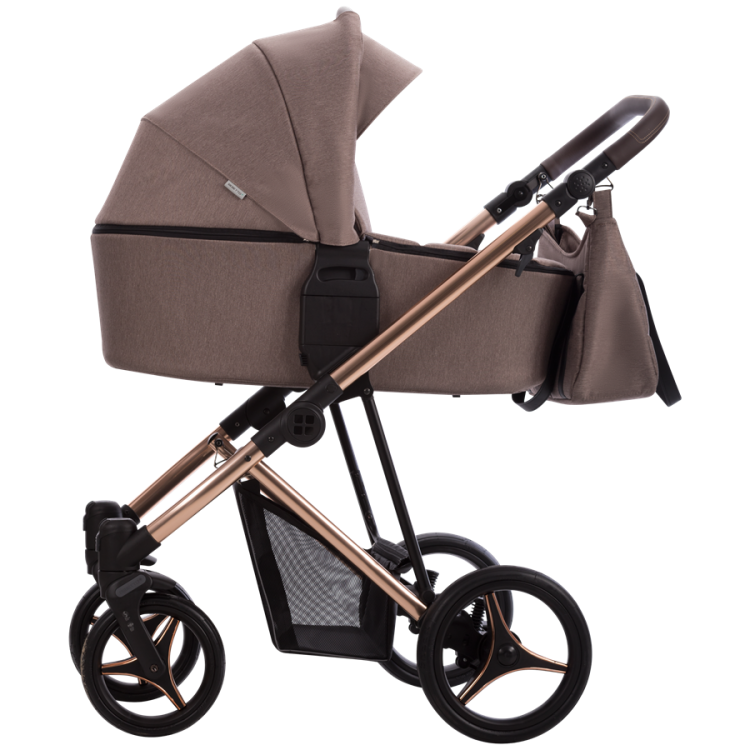 Flavio Stella 08_gondola1.png