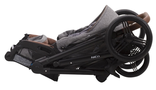 Bebetto Nico składanie wózka.jpg