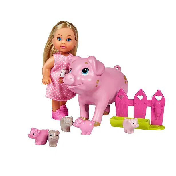 Evi lalka ze świnką.png