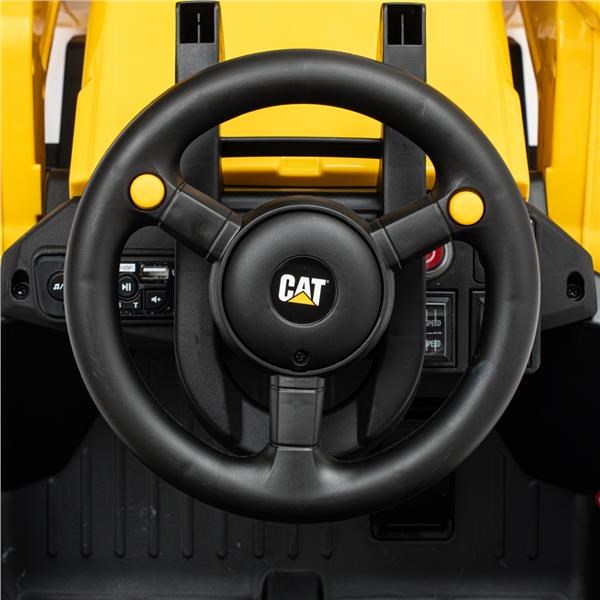 Traktor CAT 4.jpg